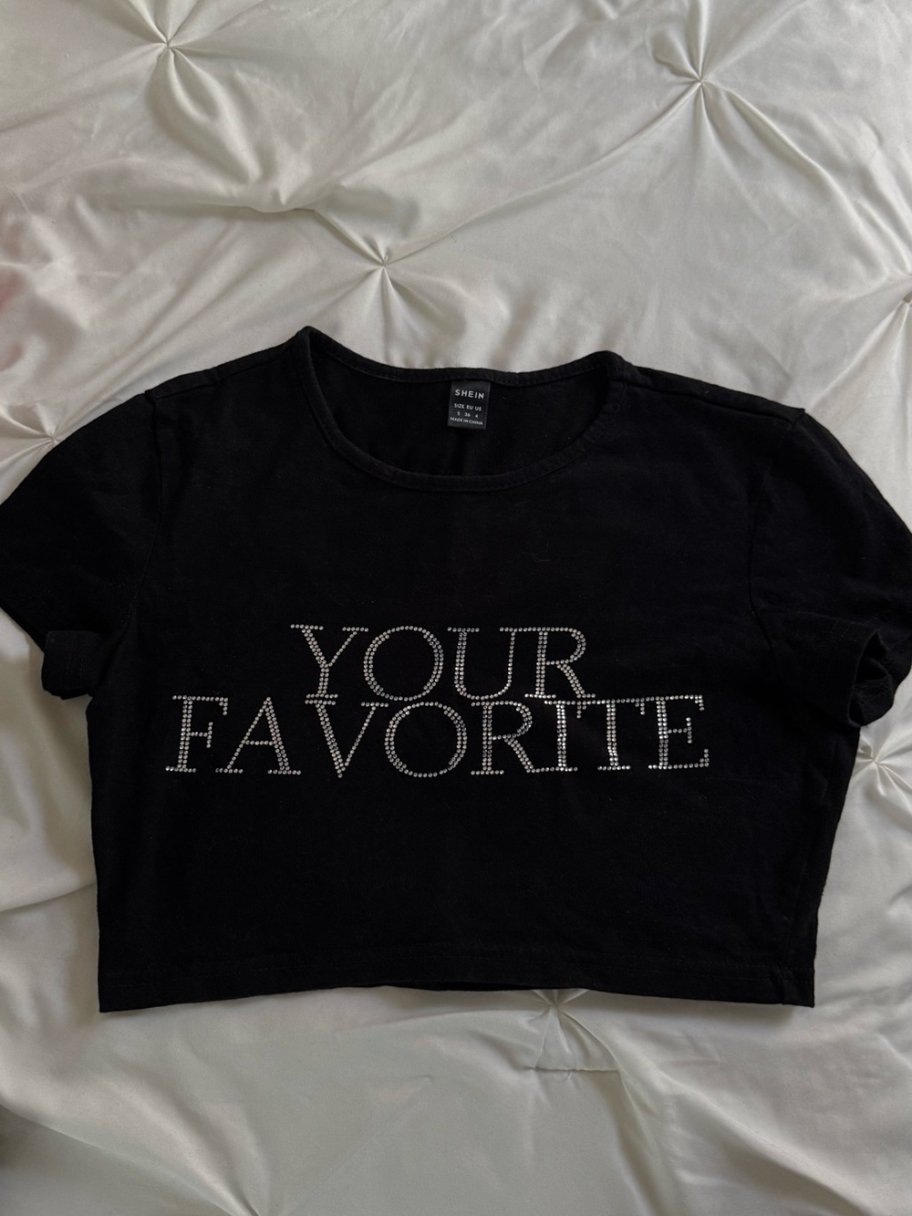 Women’s studded cropped tee